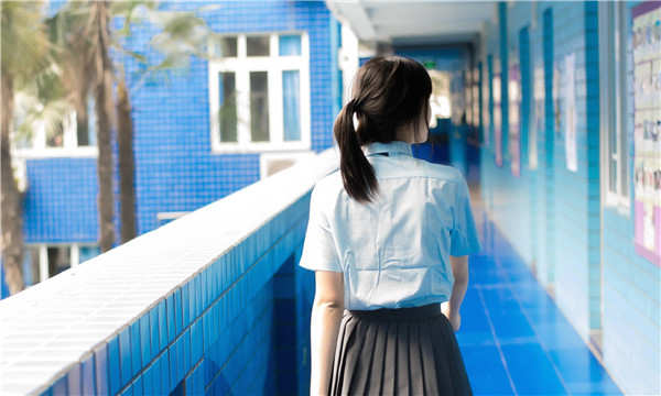 泸溪如何找到一个可以帮助我生孩子的女人？